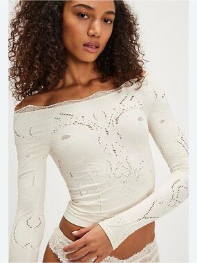 NWOT Free People Cream Off-Shoulder Lace Knit Top